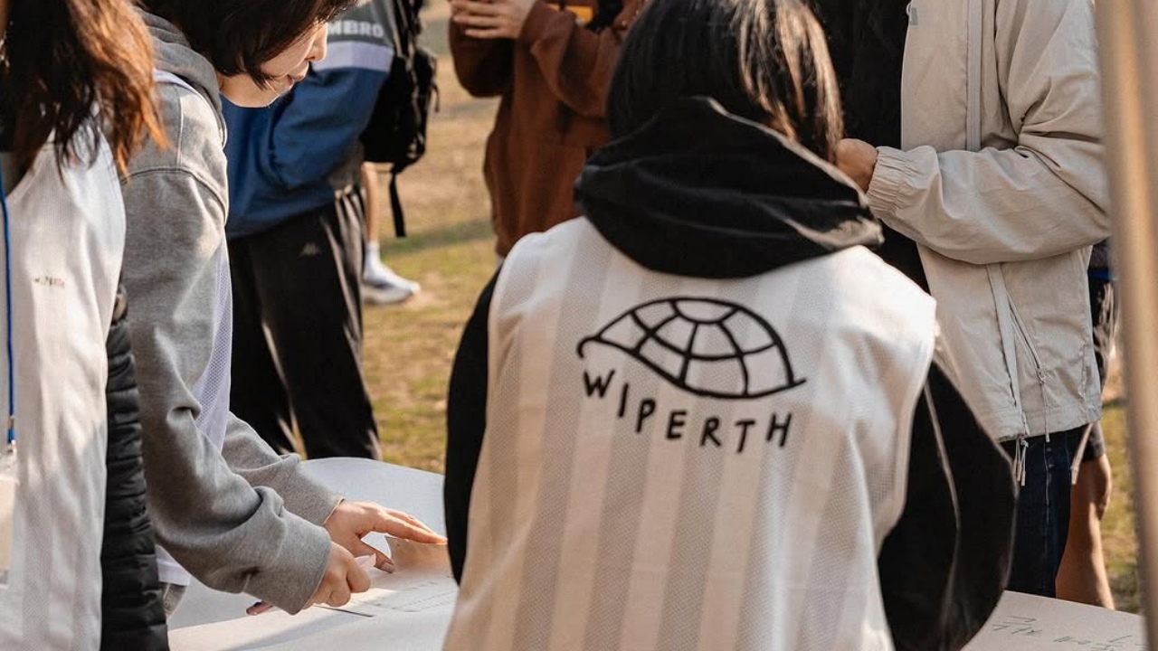 와이퍼스 지구닦는사람들